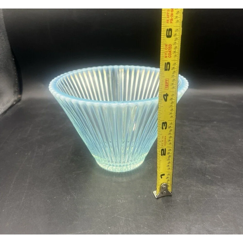 Vintage Fenton Ice Blue Opalescent Ribbed Flared Glass Bowl 7.75” USA